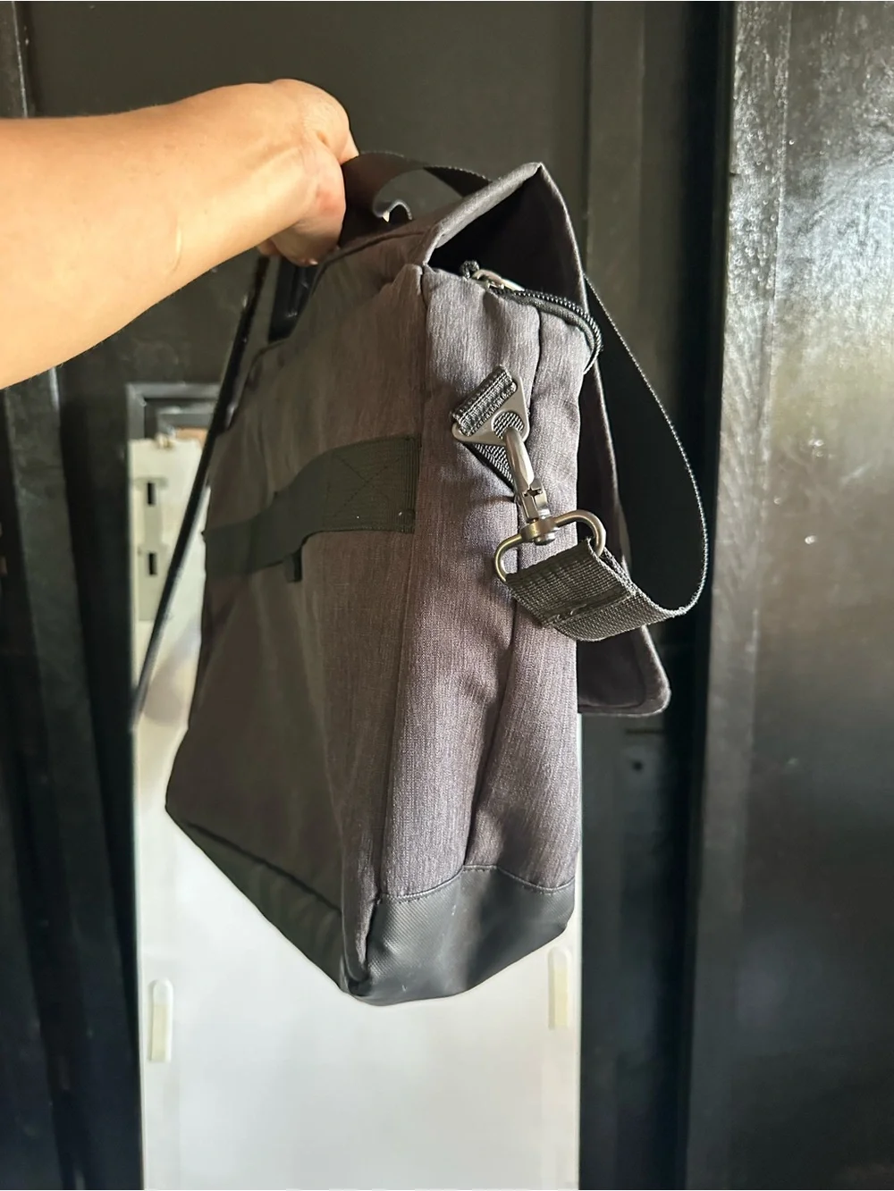 Samsonite Charcoal Gray Messenger Bag with Shoulder Strap